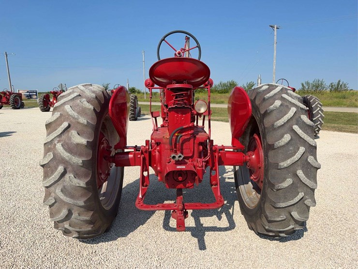 farmall-400-diesel-image-4