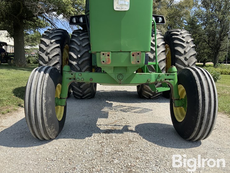 1982-john-deere-4240-2wd-tractor-image-9