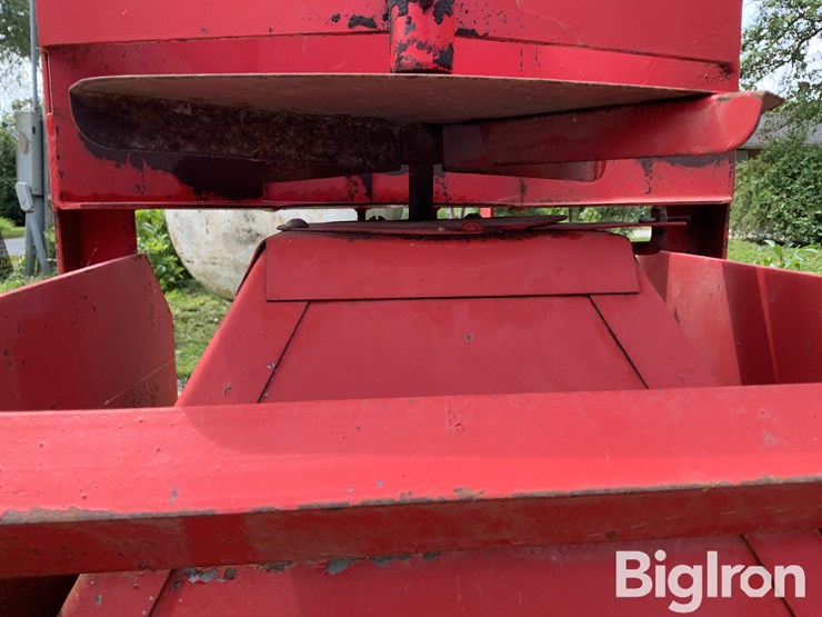 worksaver-3-pt-fertilizer/seed-spreader-image-13