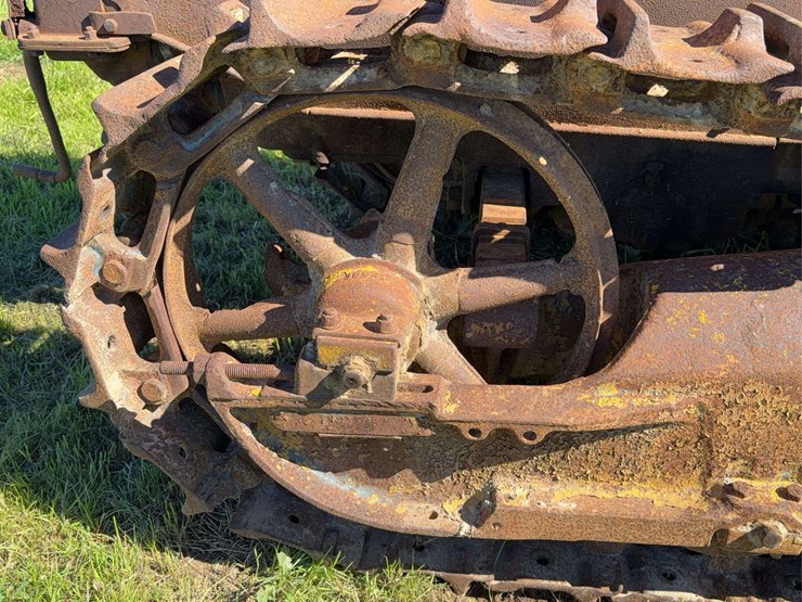 caterpillar-2-ton-image-31