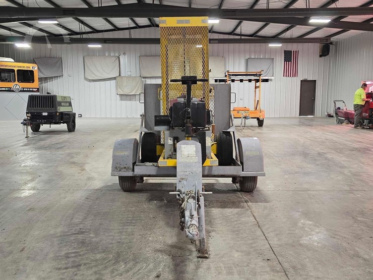 trailer-mounted-pavement-breaker-image-7