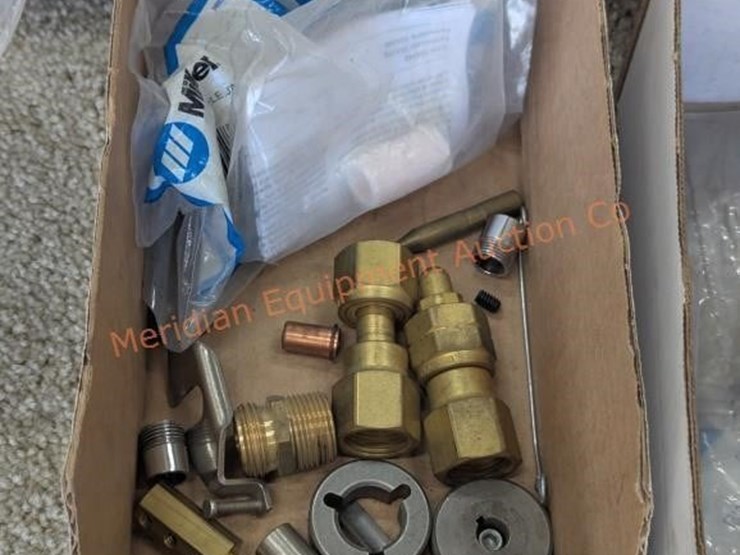 pallet--assorted-welding-consumables-image-14
