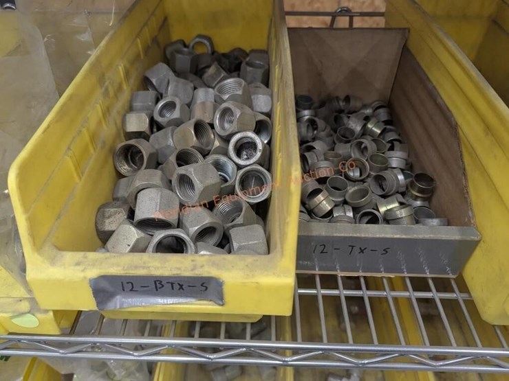 wire-rolling-rack-w/-asst-pipe/plumbing-fittings-image-16