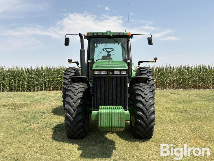 2000-john-deere-8410-mfwd-tractor-image-2