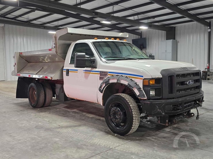 2009-ford-f550-sd-image-2