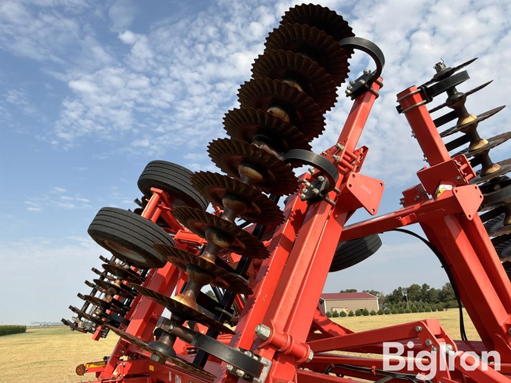 2018-kuhn-krause-excelerator-8005-vertical-tillage-image-20
