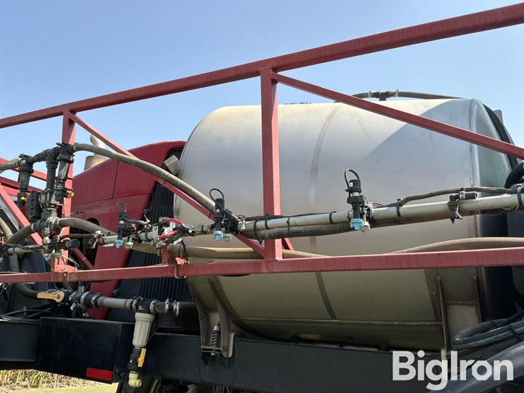 2007-case-ih-patriot-spx3320-self-propelled-sprayer-image-16