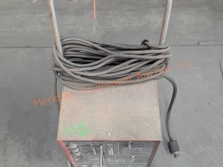 tri-star-230-ac/dc-welder-image-8