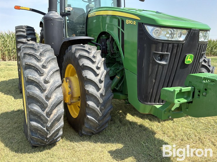 2013-john-deere-8310r-mfwd-tractor-image-11