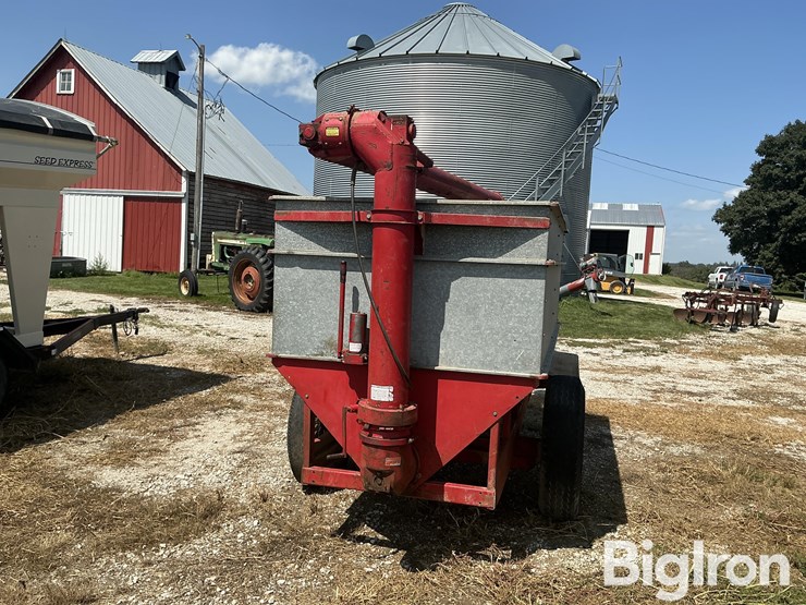 heider-151-feed-wagon-image-6