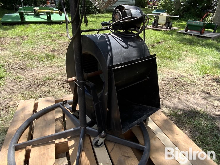 industrial-free-standing-&-squirrel-cage-fans-image-14