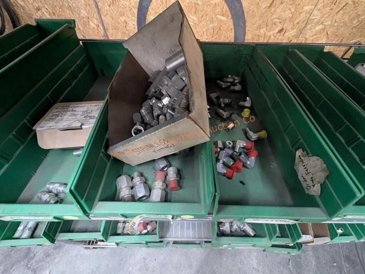 wire-rack-w/-assorted-shop-supplies-image-17