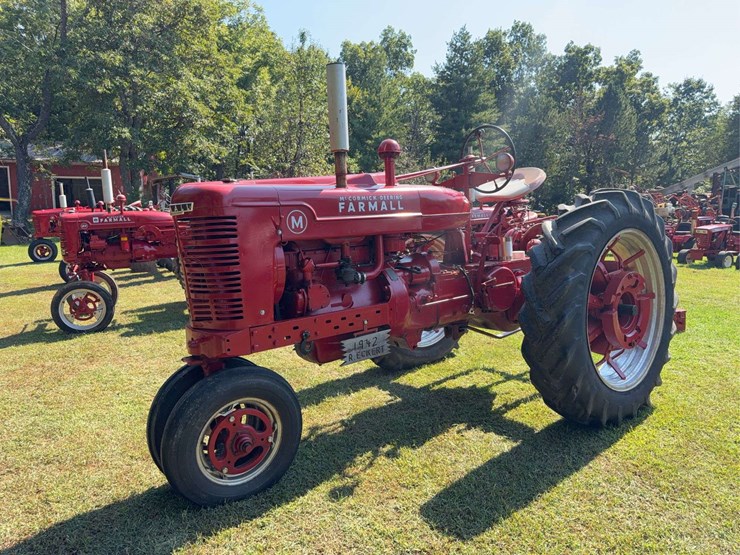 1942-farmall-m-image-1