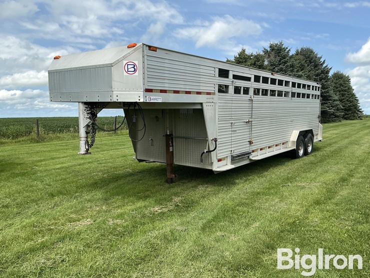 2001-barrett-t/a-gooseneck-aluminum-livestock-trailer-image-1