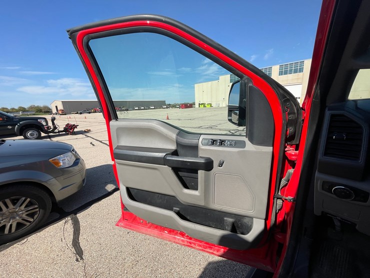 #1531-•-2020-ford-f-550-xl-mini-dump-truck-(has-wi-truck)-image-8