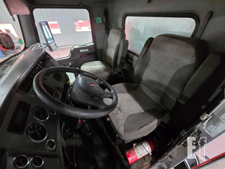 2020-kenworth-t270-image-9