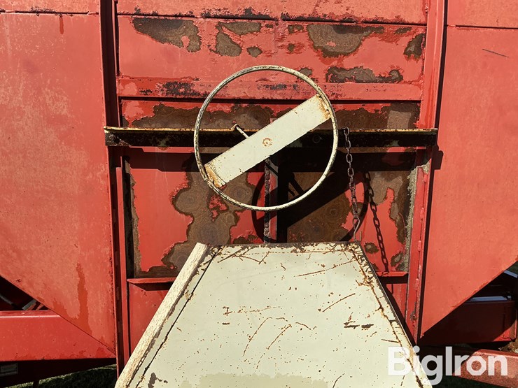 demco-gravity-wagon-image-17