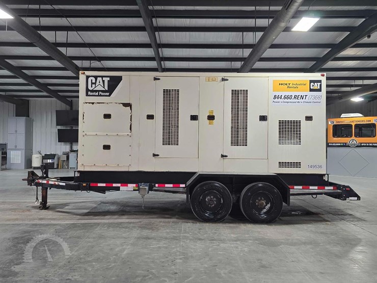 2013-caterpillar-xq350-image-5