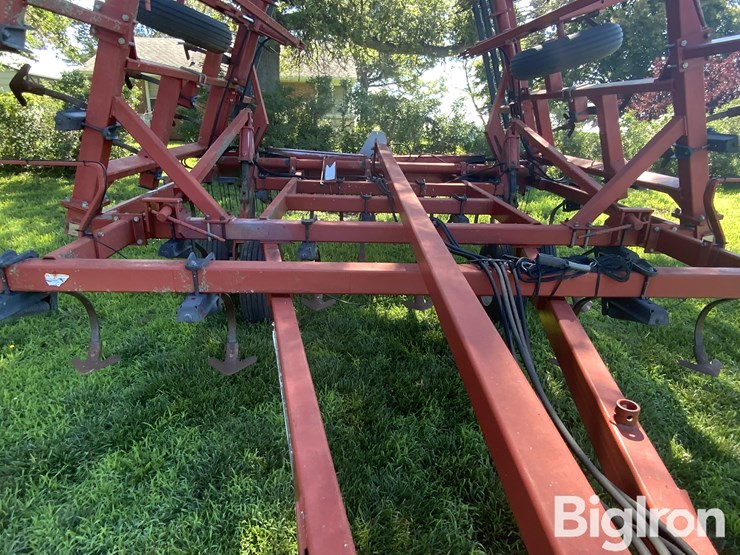 case-ih-4300fc-24'-vibra-shank-field-cultivator/harrow-image-15