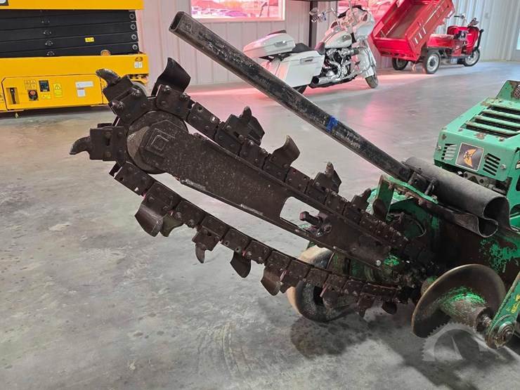 ditch-witch-rt24-image-9