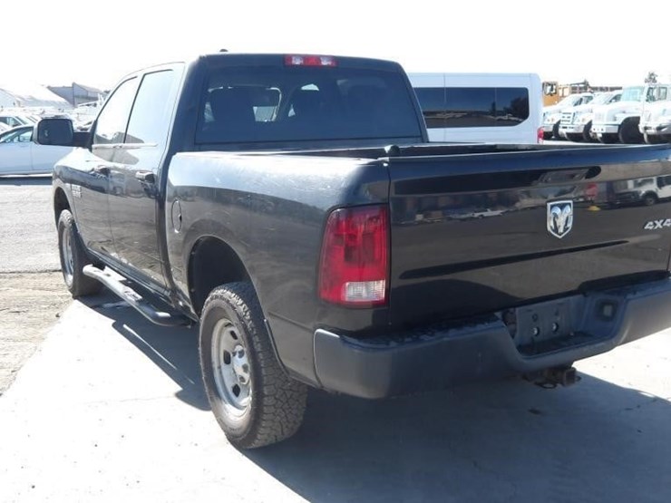 2016-dodge-ram-1500-image-4