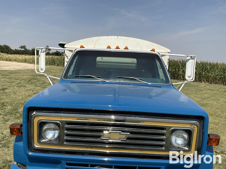 1974-chevrolet-c60-s/a-grain-truck-w/drill-fill-auger-image-13