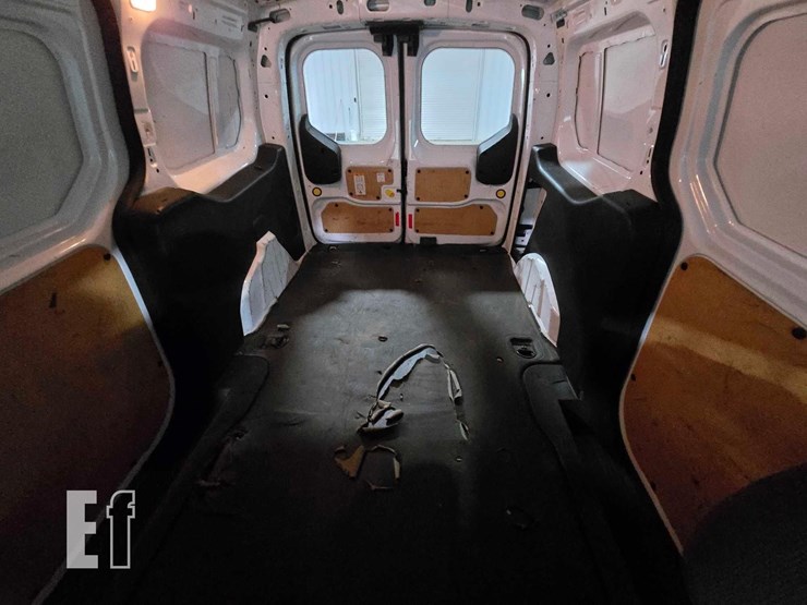 2016-ford-transit-connect-image-15