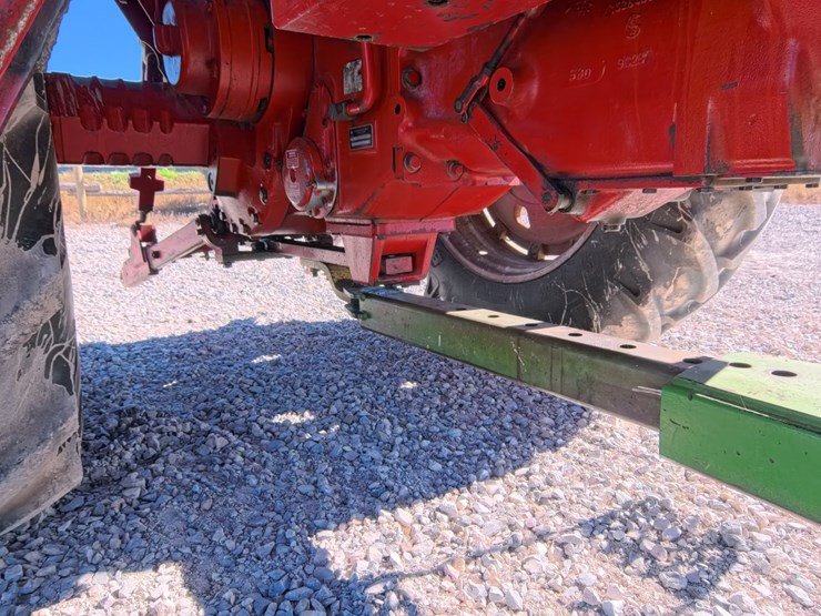 #1056-•-international-986-tractor-image-23
