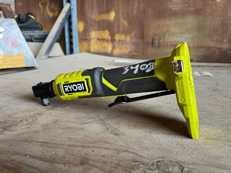 #3408-•-ryobi-1/4,3/8,1/2"-ratchet-image-1