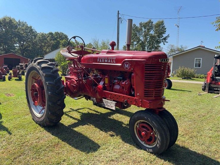 1942-farmall-m-image-3