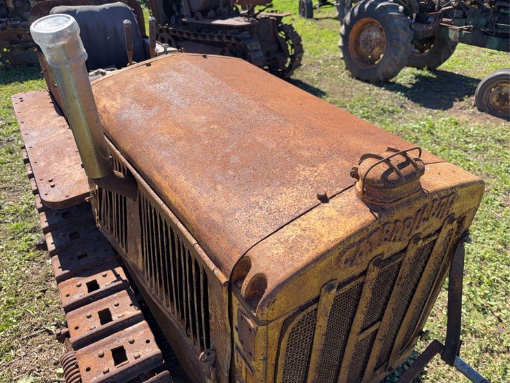 caterpillar-ten-image-11