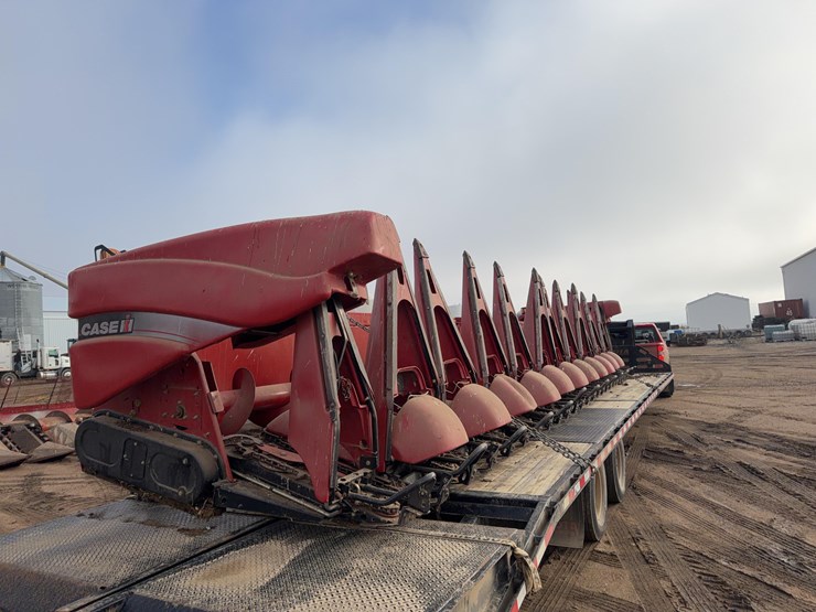 2013-case-ih-3412-image-5