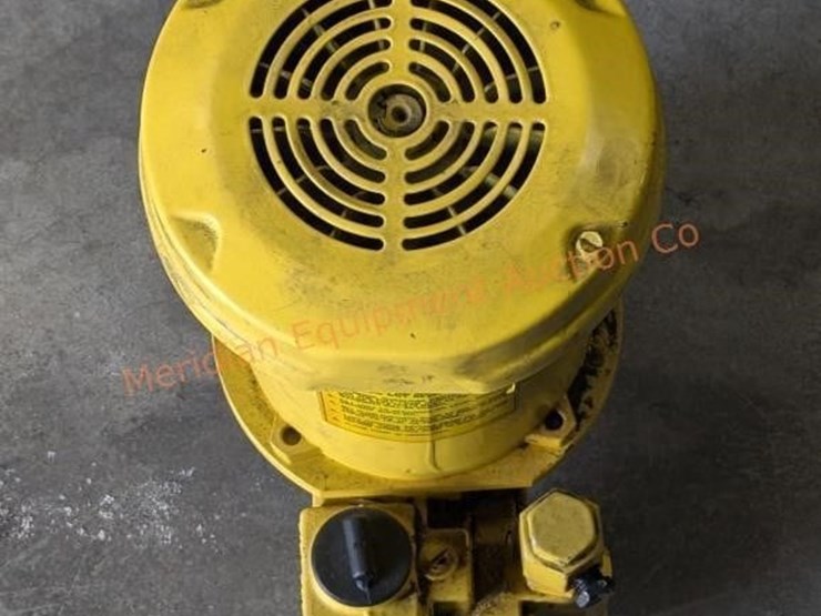 milton-single-phase-1/4hp-electric-motor-image-9