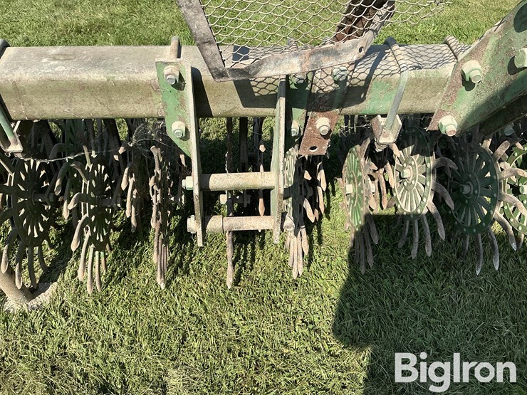 john-deere-415-15'-rotary-hoe-image-16