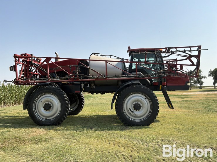 2007-case-ih-patriot-spx3320-self-propelled-sprayer-image-4