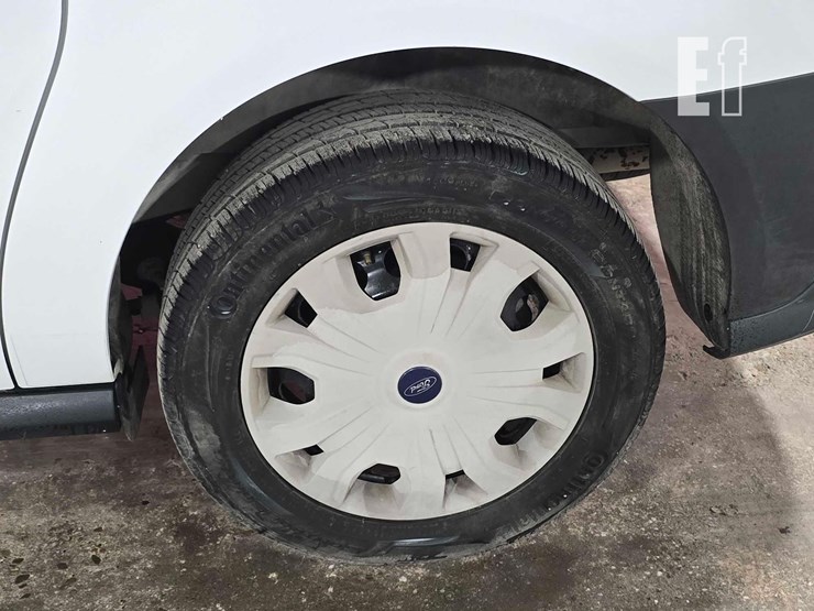 2019-ford-transit-connect-image-19