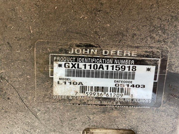 #1011-•-200-john-deere-l110-riding-lawn-mower-image-31