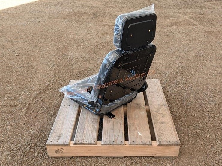 premium-industrial-equipment-seat-image-7