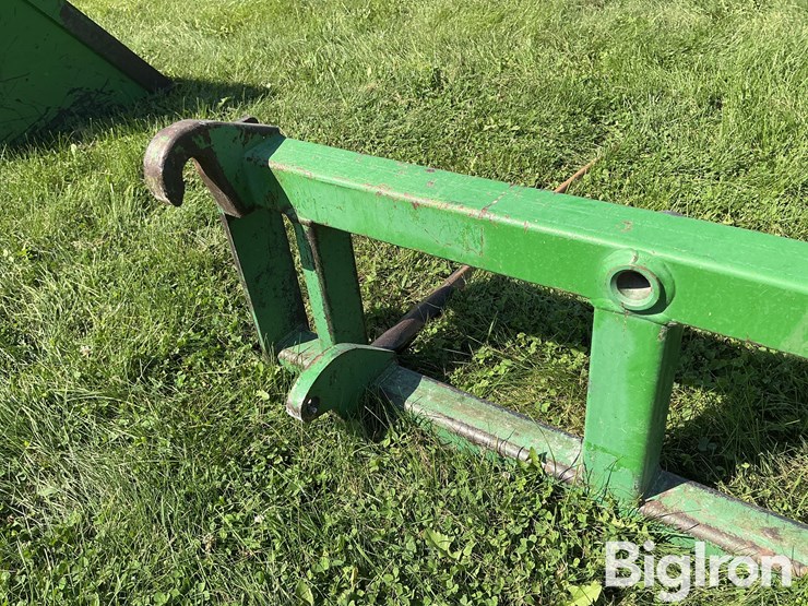 frontier-tractor-loader-bale-fork-image-10