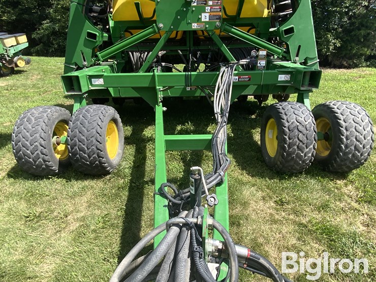 2007-john-deere-1990-30'-air-seeder-image-14