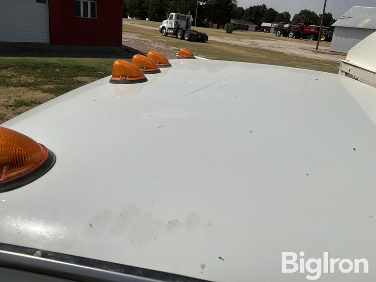 1974-chevrolet-c60-s/a-grain-truck-w/drill-fill-auger-image-14