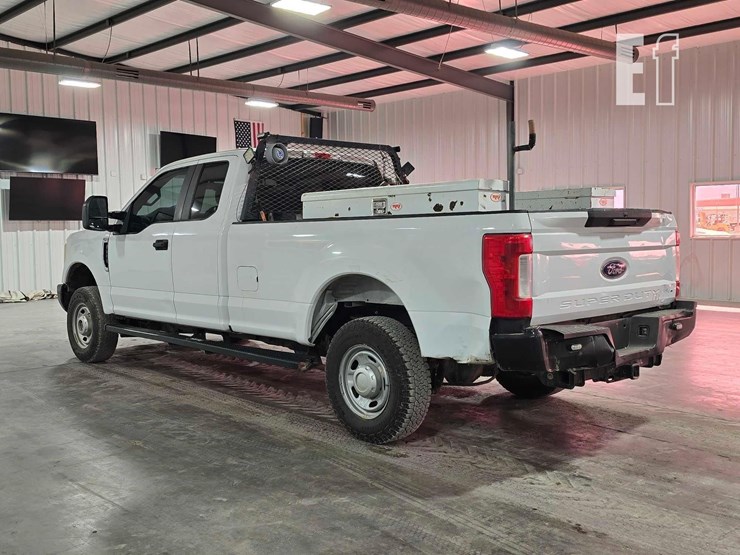 2017-ford-f250-sd-xl-image-4