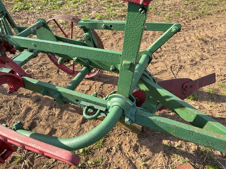 oliver-two-bottom-plow-image-11