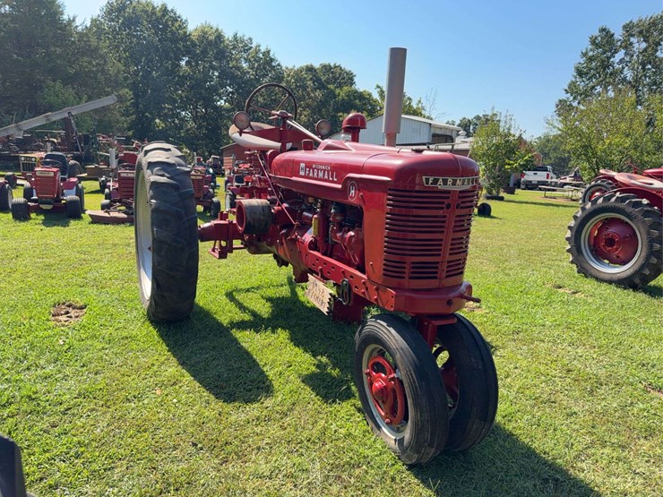 1948-farmall-h-image-3