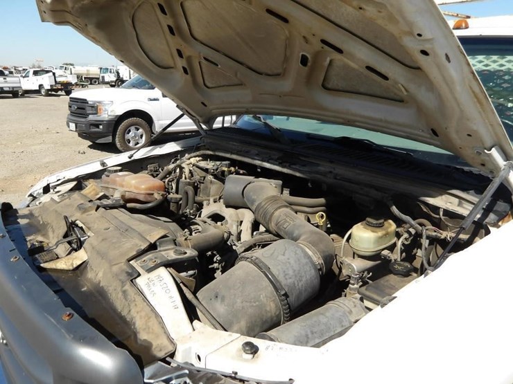 2003-ford-f450xl-flat-bed-truck-image-11
