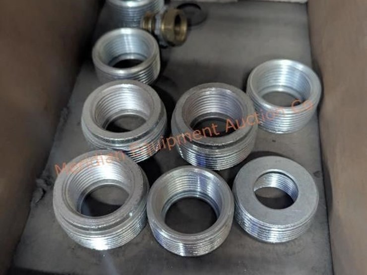 wire-rolling-rack-w/-assorted-electrical-parts-image-14