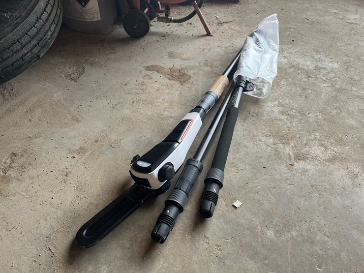 #3402-•-cordless-pole-saw-image-2