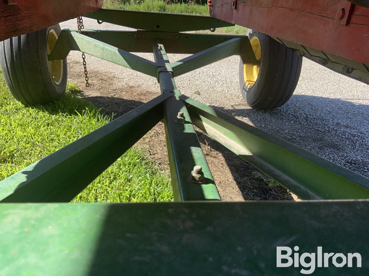 killbros-275-bu-seed-tender/gravity-wagon-w/hydraulic-auger-image-14
