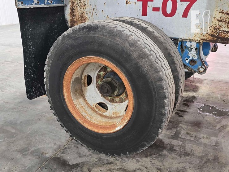 tandem-axle-pole-trailer-image-14