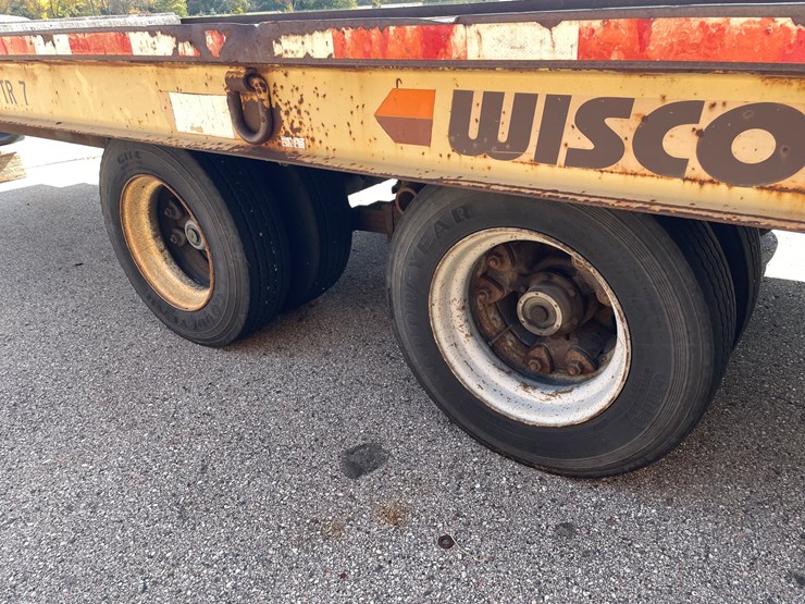 #1510-•-1992-24'-wisconsin-16-ton-tilt-bed-trailer-(has-wi-title)-image-28
